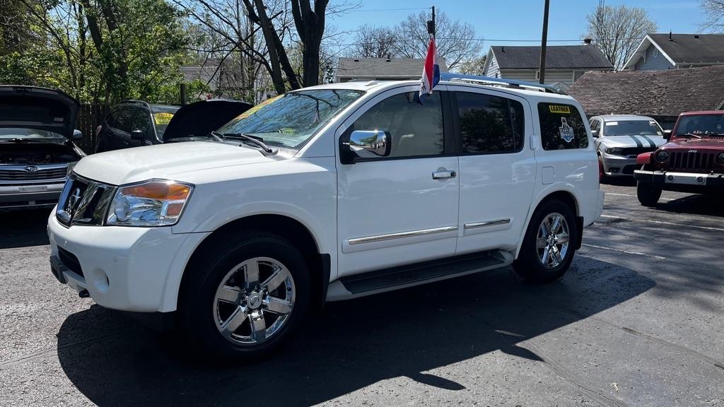 Nissan Armada Platinum 4WD 2011