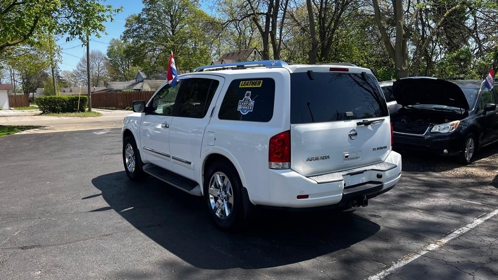 Nissan Armada Platinum 4WD 2011