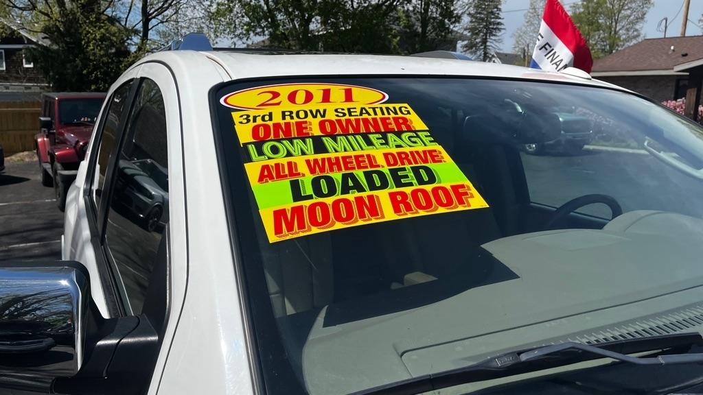 Nissan Armada Platinum 4WD 2011