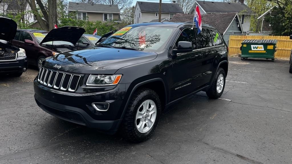 Jeep Grand Cherokee Laredo 4WD 2015