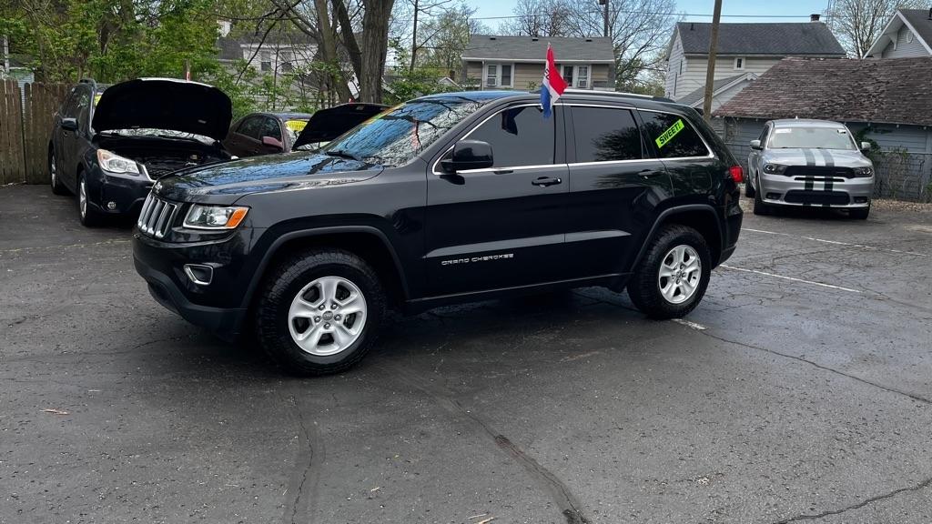 Jeep Grand Cherokee Laredo 4WD 2015