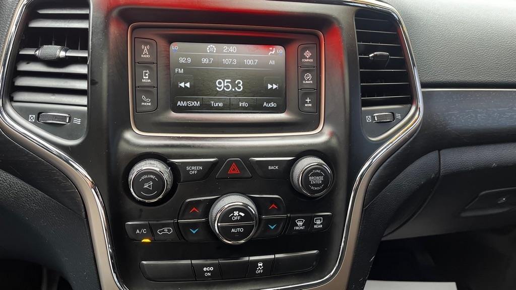 Jeep Grand Cherokee Laredo 4WD 2015