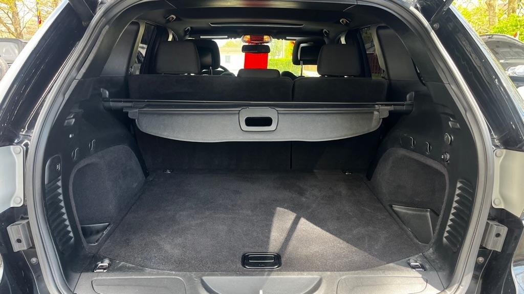 Jeep Grand Cherokee Laredo 4WD 2015