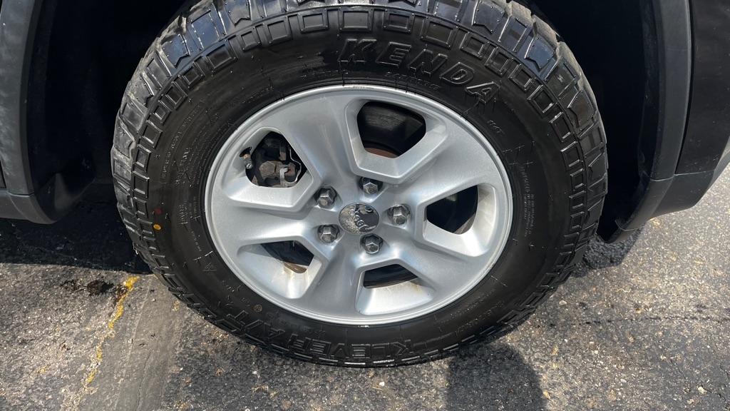 Jeep Grand Cherokee Laredo 4WD 2015