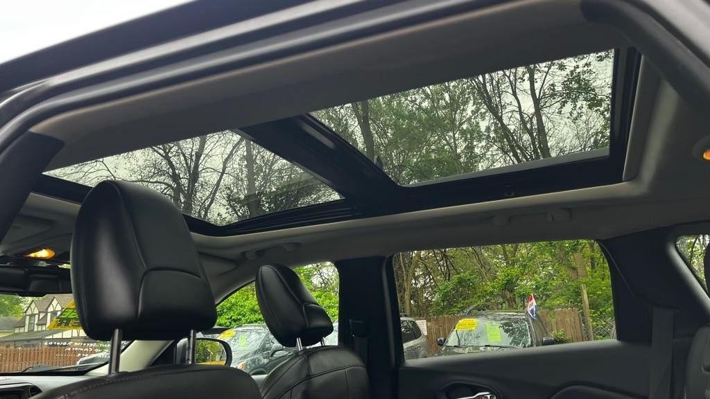 Jeep Cherokee Trailhawk 4WD 2015