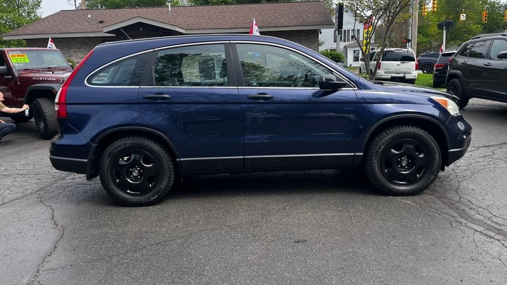 Honda CR-V LX 4WD 5-Speed AT 2011