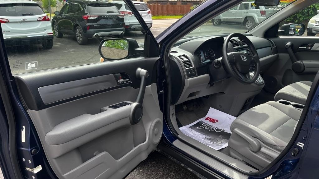 Honda CR-V LX 4WD 5-Speed AT 2011