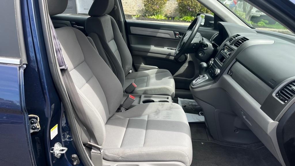 Honda CR-V LX 4WD 5-Speed AT 2011