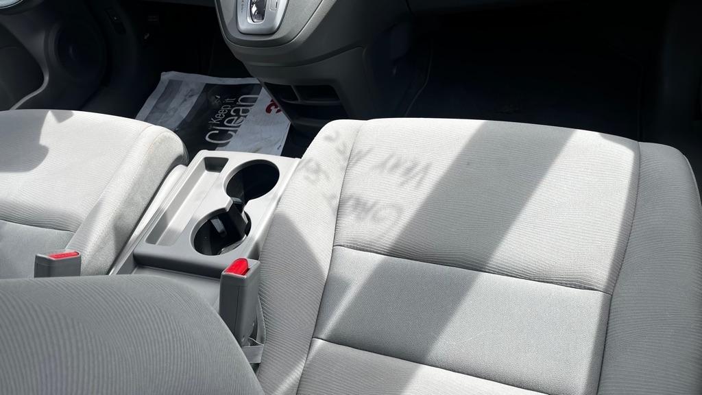 Honda CR-V LX 4WD 5-Speed AT 2011