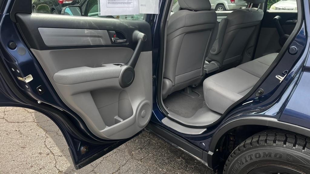 Honda CR-V LX 4WD 5-Speed AT 2011