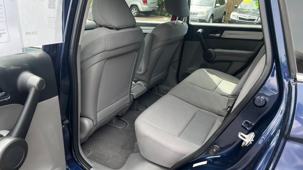 Honda CR-V LX 4WD 5-Speed AT 2011