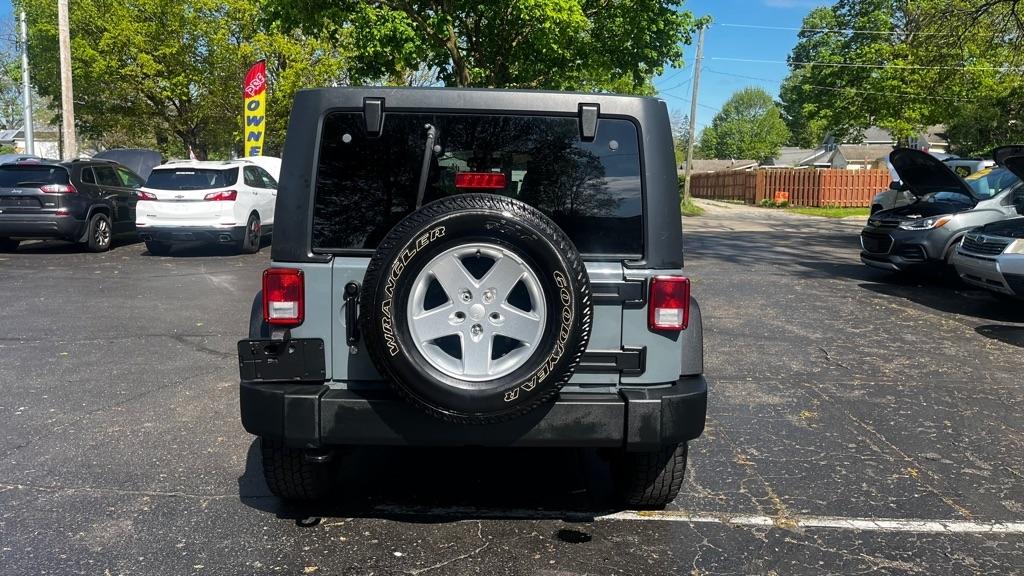 Jeep Wrangler Unlimited Sport 4WD 2014