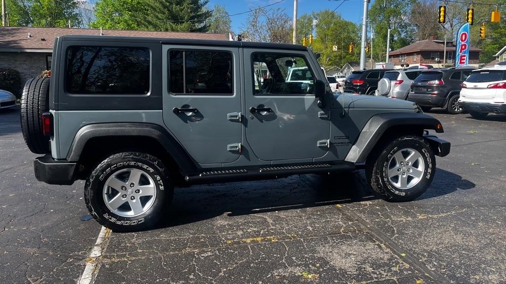 Jeep Wrangler Unlimited Sport 4WD 2014