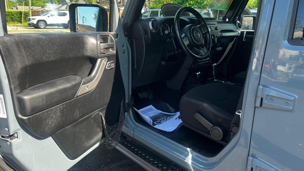 Jeep Wrangler Unlimited Sport 4WD 2014