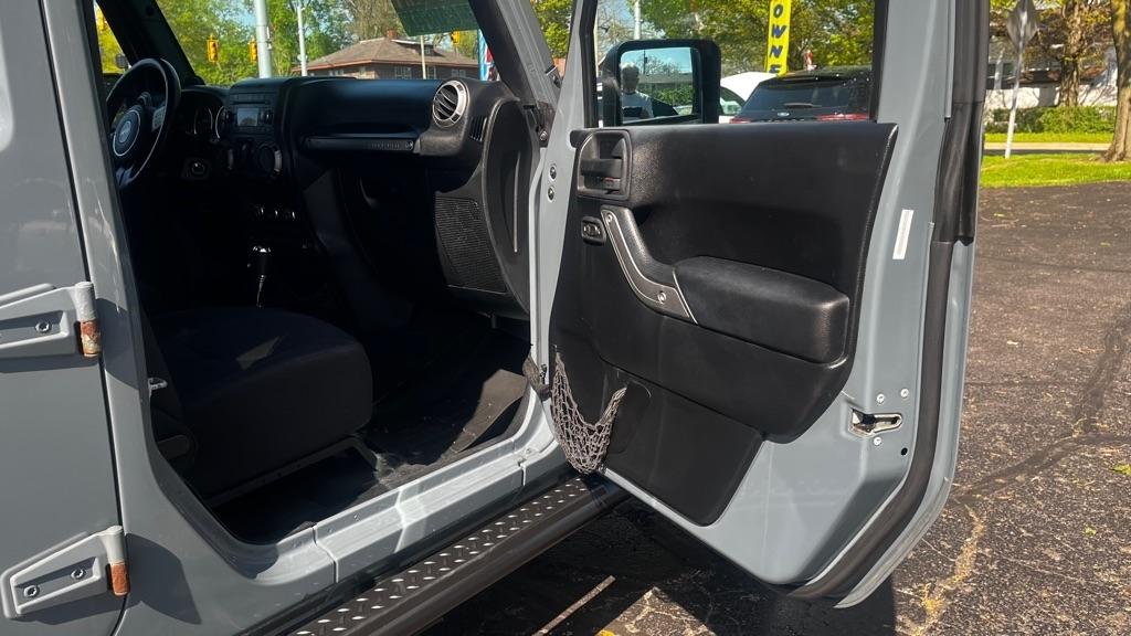 Jeep Wrangler Unlimited Sport 4WD 2014