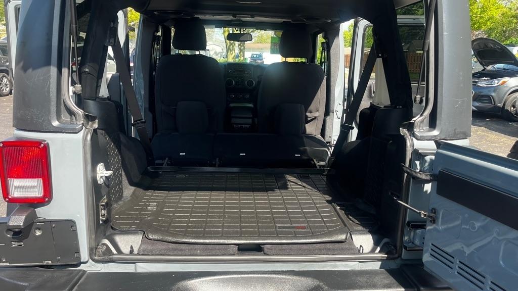 Jeep Wrangler Unlimited Sport 4WD 2014