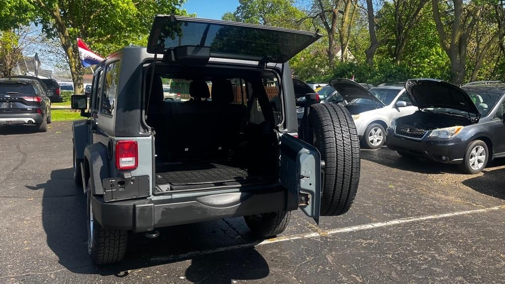 Jeep Wrangler Unlimited Sport 4WD 2014