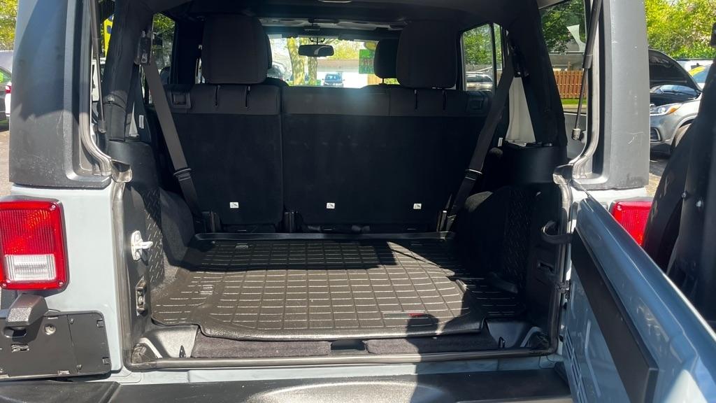 Jeep Wrangler Unlimited Sport 4WD 2014