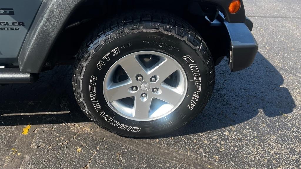 Jeep Wrangler Unlimited Sport 4WD 2014