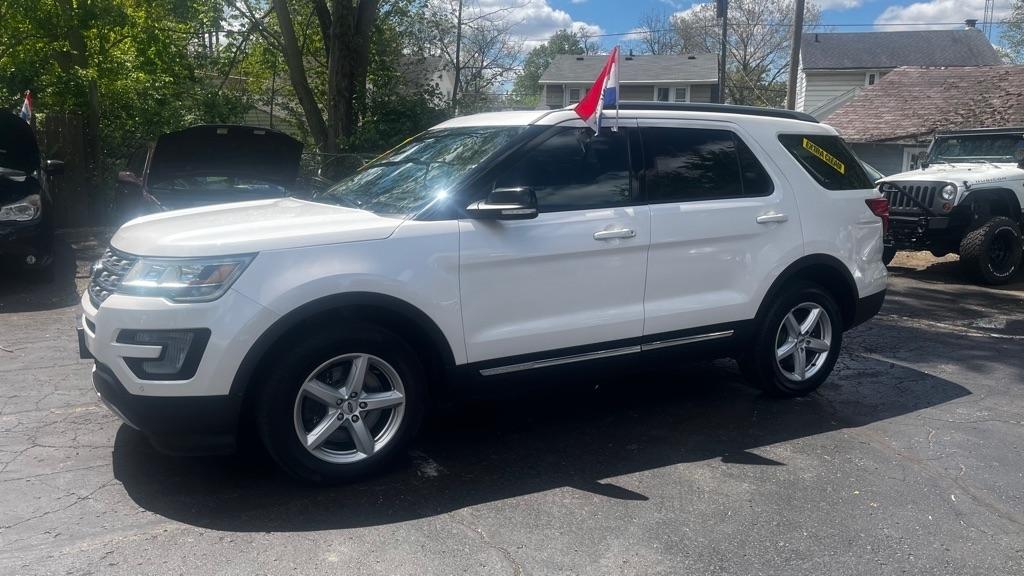 Ford Explorer XLT 4WD 2017