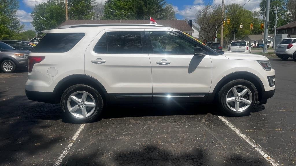Ford Explorer XLT 4WD 2017