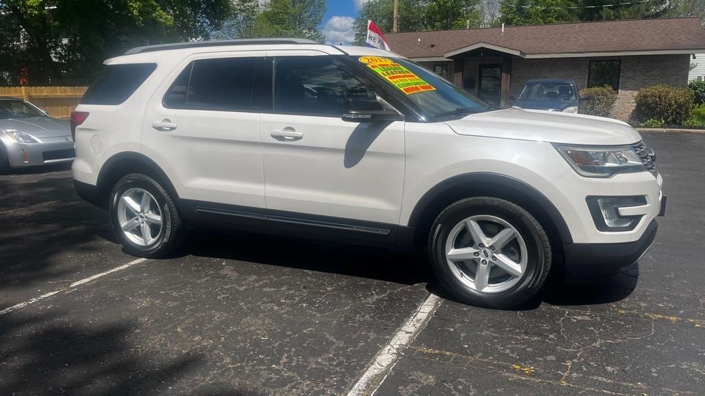 Ford Explorer XLT 4WD 2017