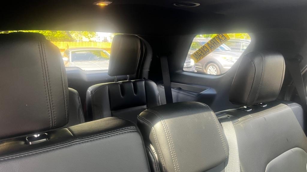 Ford Explorer XLT 4WD 2017
