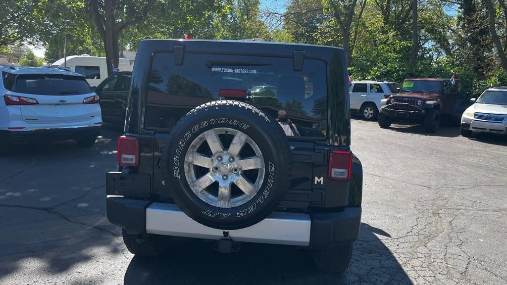 Jeep Wrangler Unlimited Sahara 4WD 2012