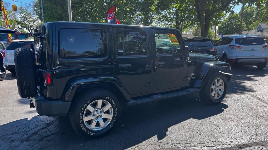 Jeep Wrangler Unlimited Sahara 4WD 2012