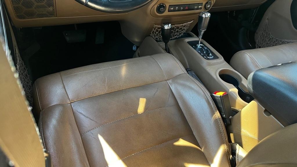 Jeep Wrangler Unlimited Sahara 4WD 2012