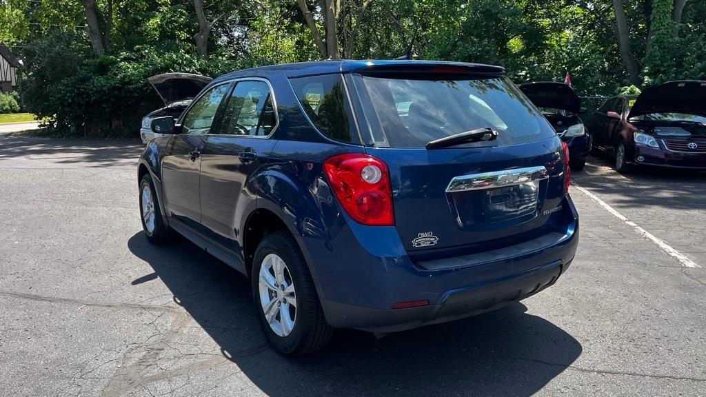 Chevrolet Equinox LS AWD 2010