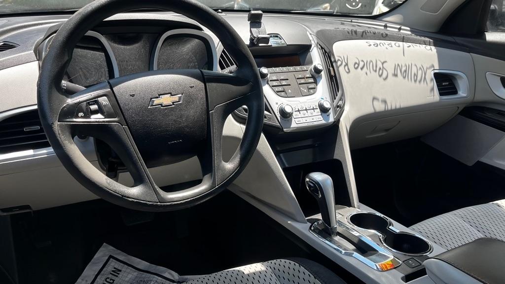 Chevrolet Equinox LS AWD 2010