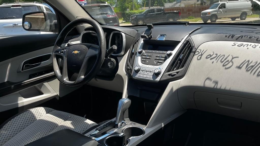 Chevrolet Equinox LS AWD 2010