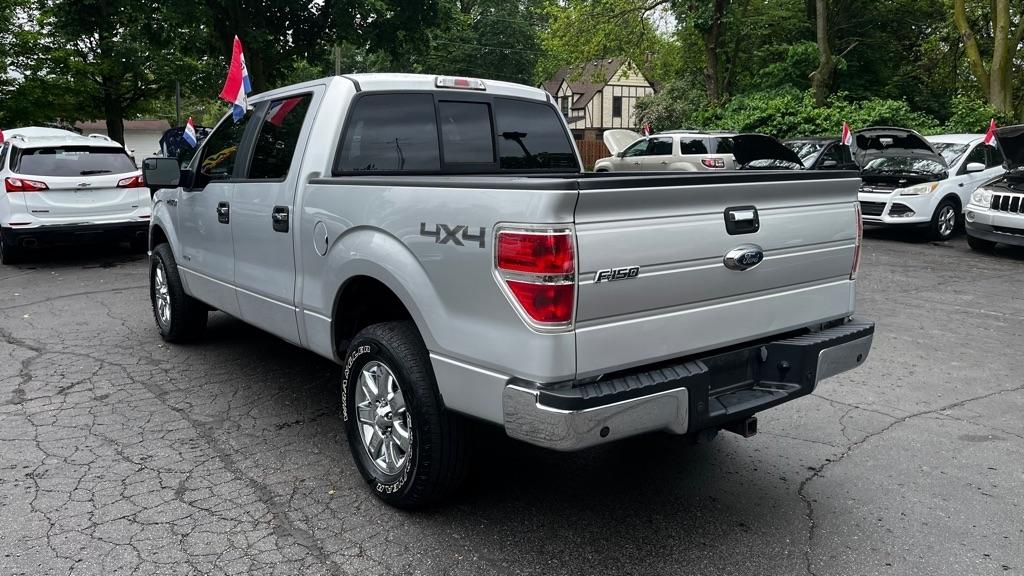 Ford F-150 XL SuperCrew 5.5-ft. Bed 4WD 2013