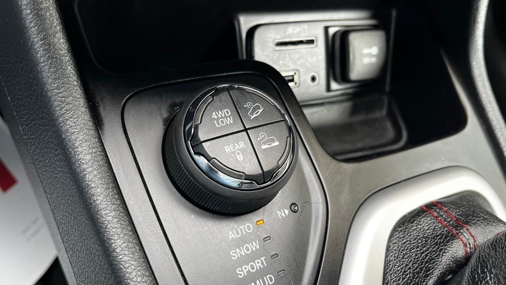 Jeep Cherokee Trailhawk 4WD 2015