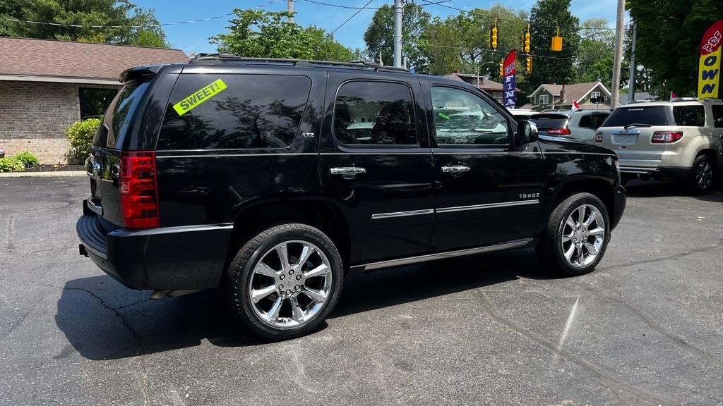 Chevrolet Tahoe LTZ 4WD 2013