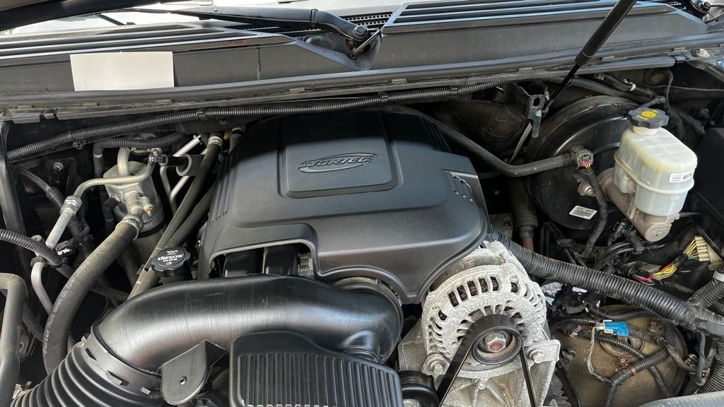 Chevrolet Tahoe LTZ 4WD 2013