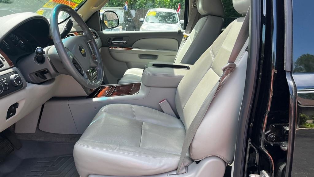 Chevrolet Tahoe LTZ 4WD 2013