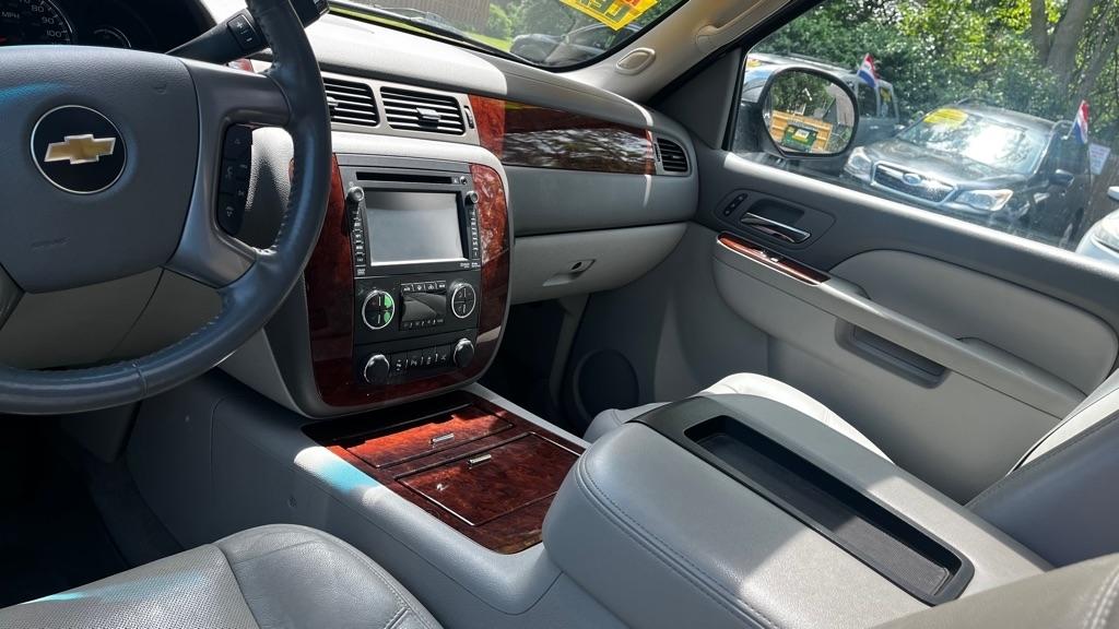 Chevrolet Tahoe LTZ 4WD 2013