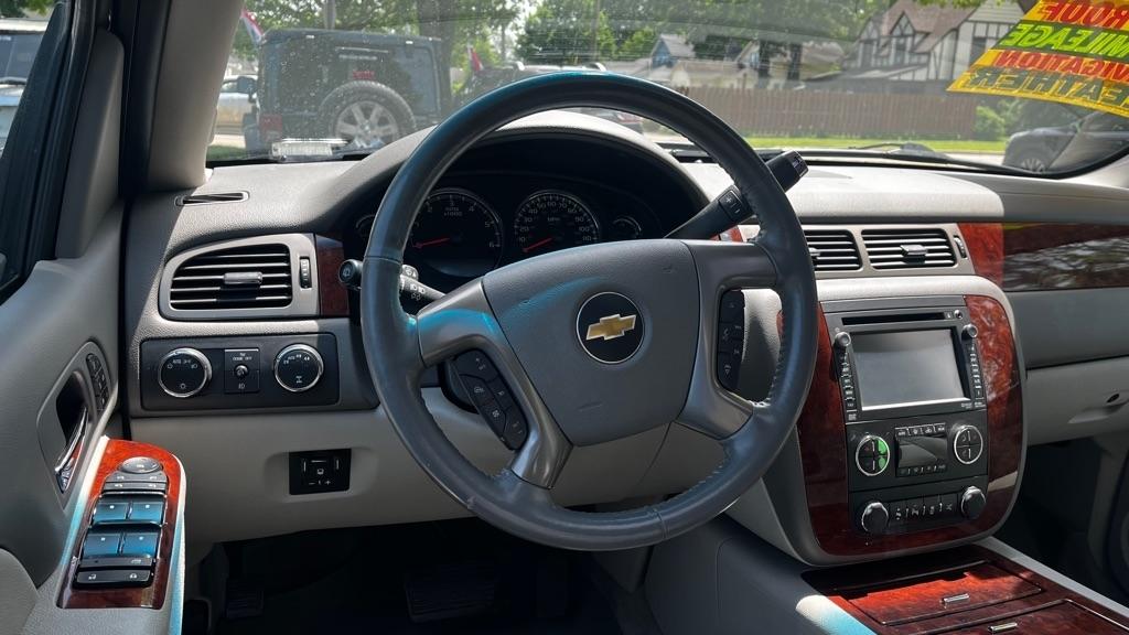 Chevrolet Tahoe LTZ 4WD 2013