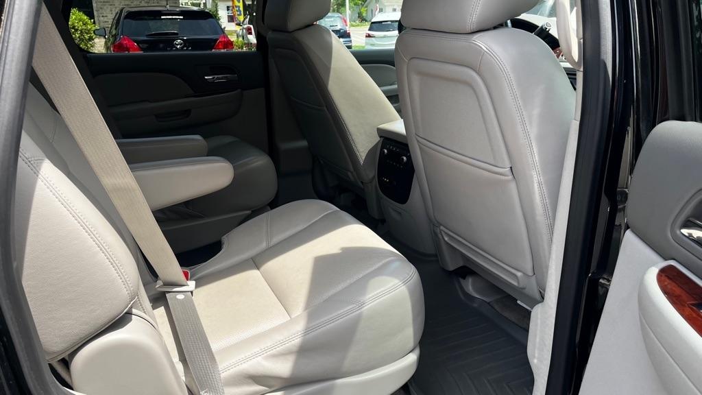 Chevrolet Tahoe LTZ 4WD 2013