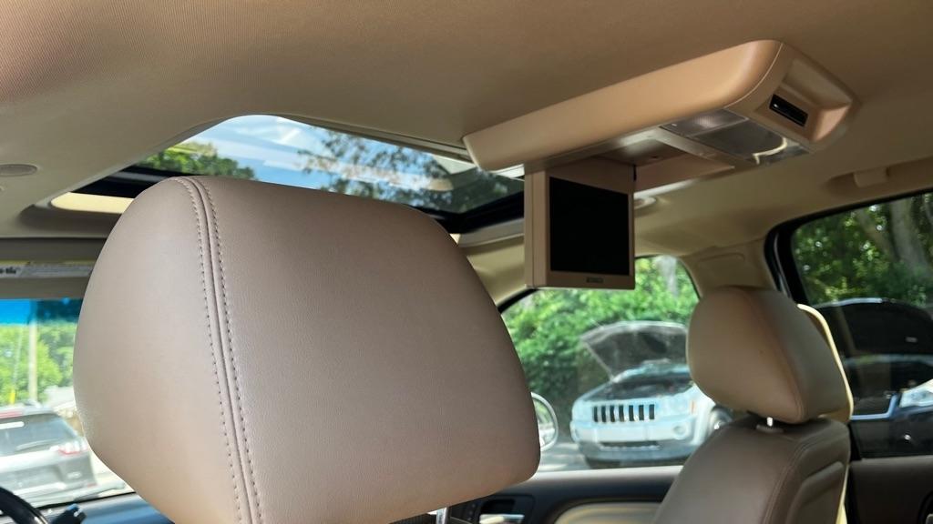 GMC Yukon Denali 4WD 2012