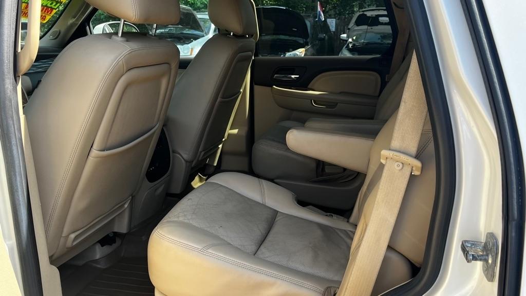 GMC Yukon Denali 4WD 2012
