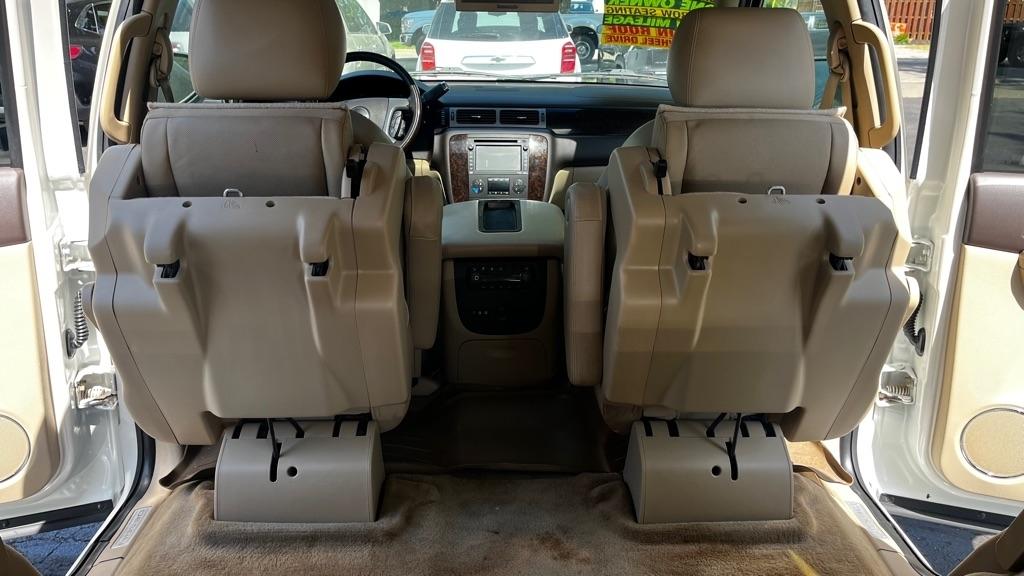 GMC Yukon Denali 4WD 2012