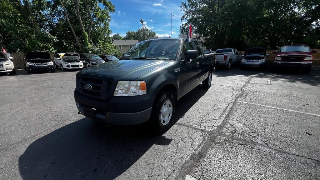 2005 Ford F-150 XL SuperCab 4WD