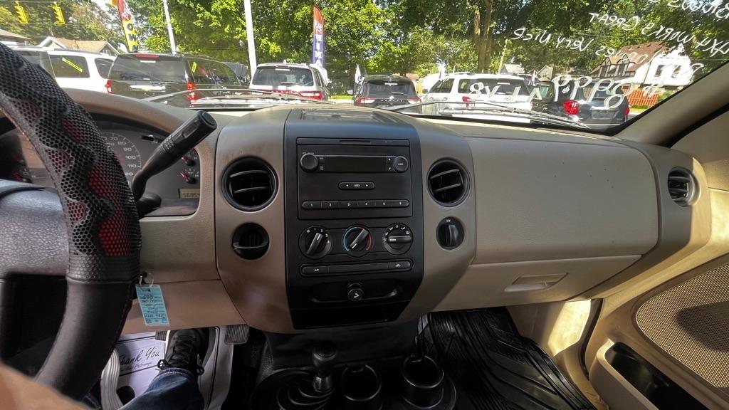 Ford F-150 XL SuperCab 4WD 2005