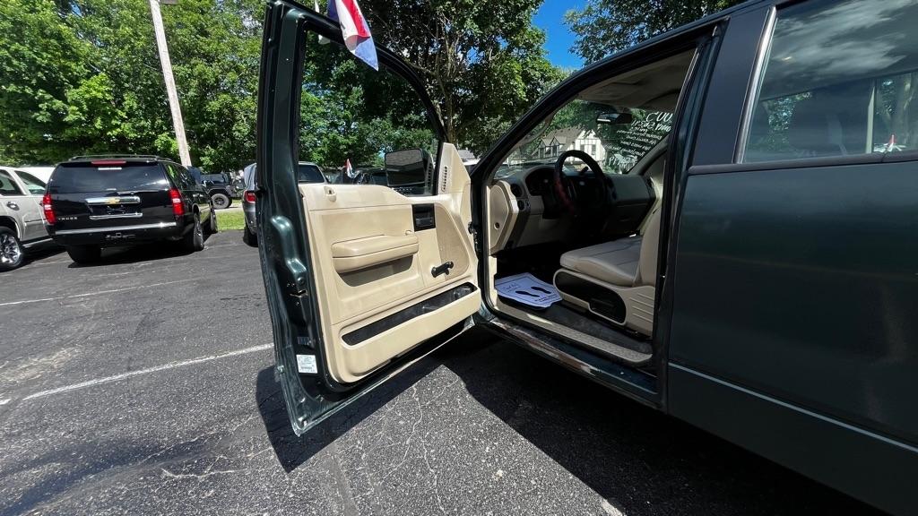 Ford F-150 XL SuperCab 4WD 2005