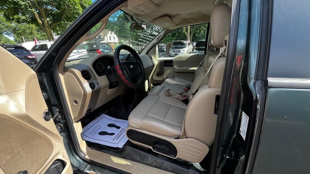 Ford F-150 XL SuperCab 4WD 2005