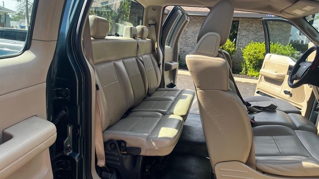 Ford F-150 XL SuperCab 4WD 2005