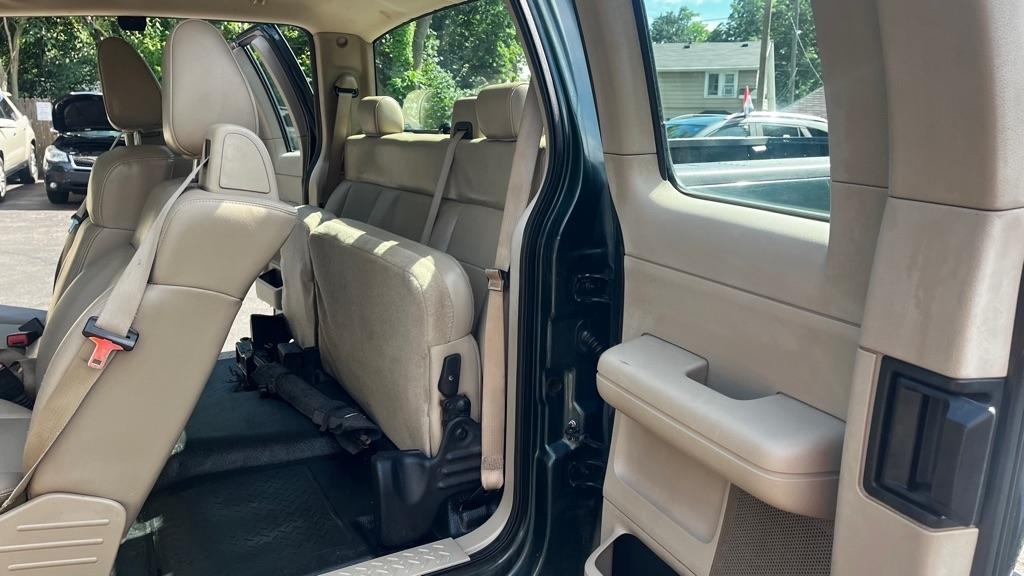 Ford F-150 XL SuperCab 4WD 2005
